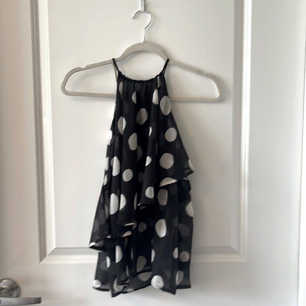 Black and white polkadot top size small